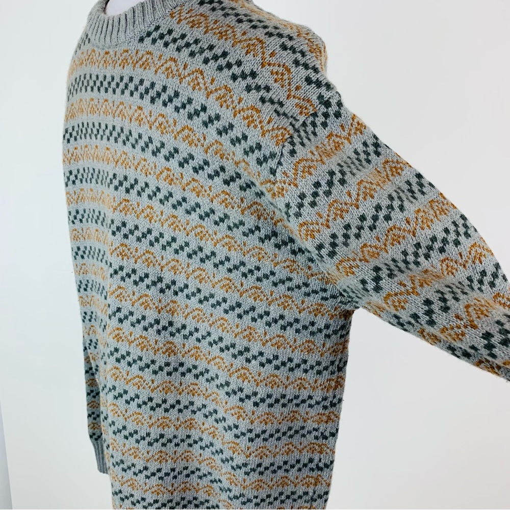 Columbia Sweater Large - Picture 6 of 10